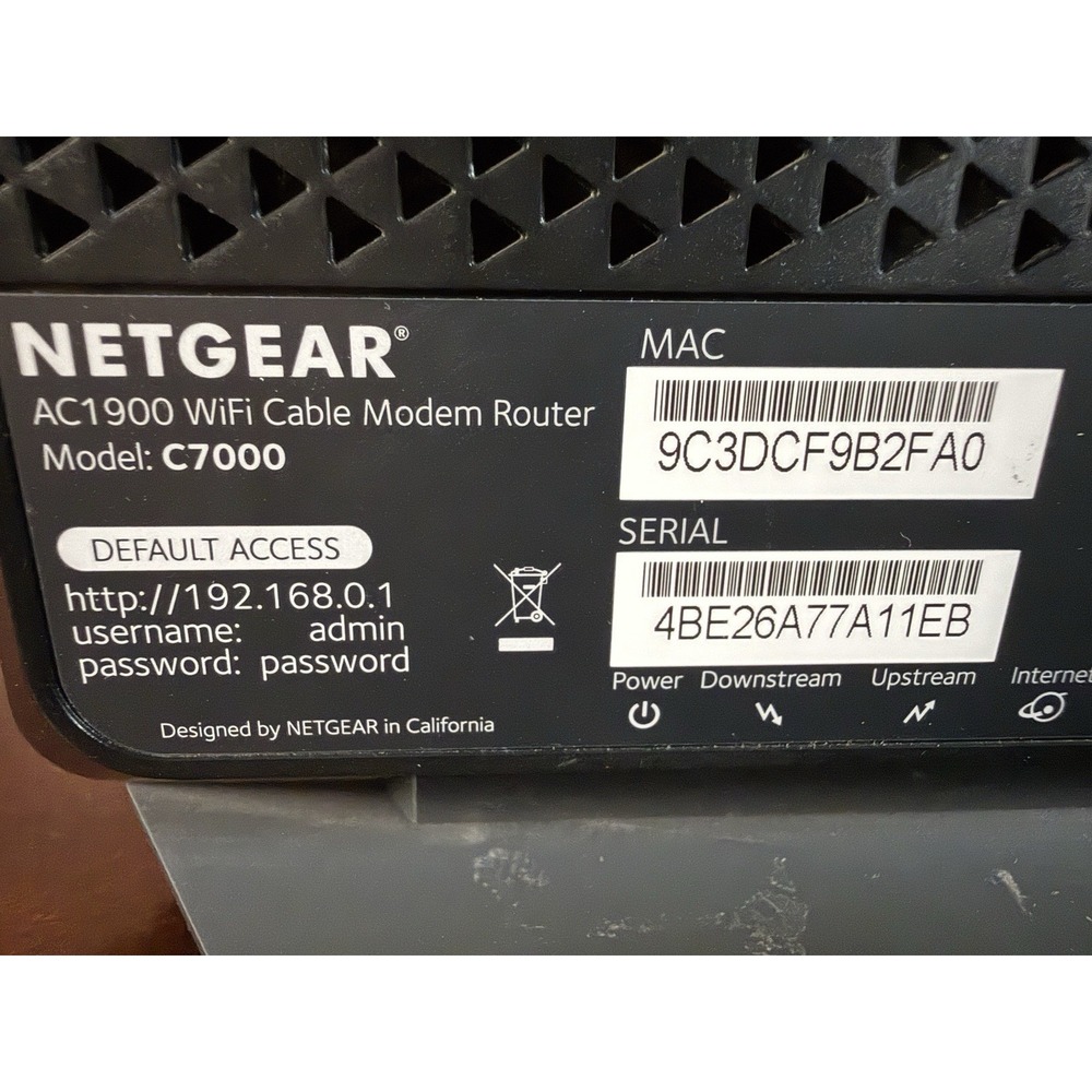 Netgear C7000 AC1900 WiFi DOCSIS 3.0 Cable Modem Router - Picture 5 of 6
